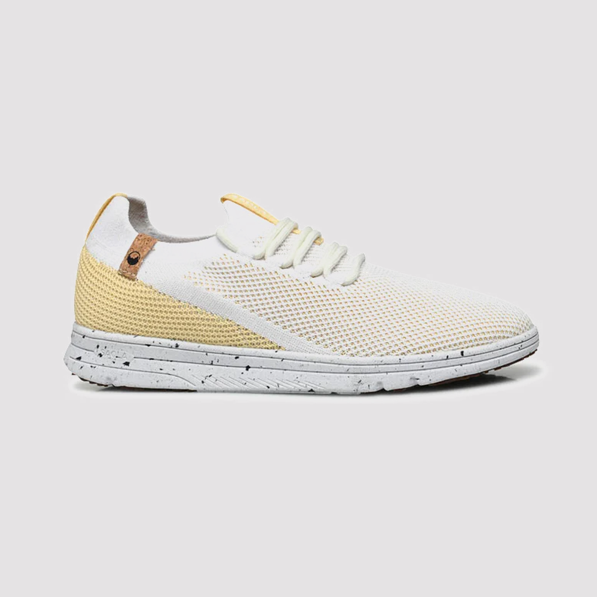 Tsavo W White